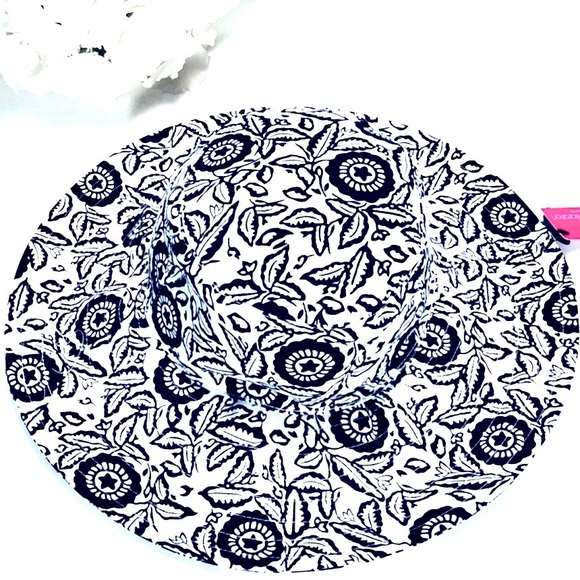 🆕 NWT Xhilaration Sun Hat, in Black & White - Picture 3 of 8